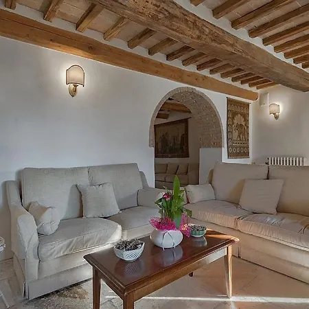 Sleeps 12 Pool Air Con Wifi וילה *