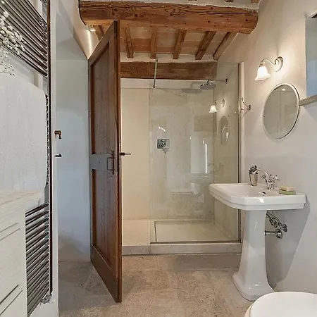 Sleeps 12 Pool Air Con Wifi וילה *