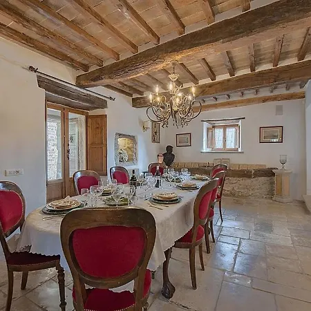 Sleeps 12 Pool Air Con Wifi וילה *