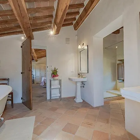 Sleeps 12 Pool Air Con Wifi וילה *